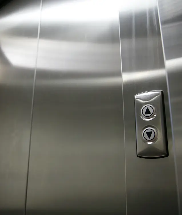 ventajas de instalar un ascensor en Madrid
